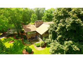 TRACT 4 - REAL ESTATE AUCTION - 2 PRESTIGUOUS HOMES - 66+/- ACRES IN 5 TRACTS IN NOBLE COUNTY, INDIANA